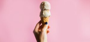 disfruta de un helado